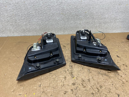 2000 - 2001 Infiniti i30 Left+Right Side Tail Lights Inner Oem V8441 DW10