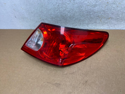 2008 Chrysler Sebring Convertible Right Passenger Side Tail Light AI2639 LK1