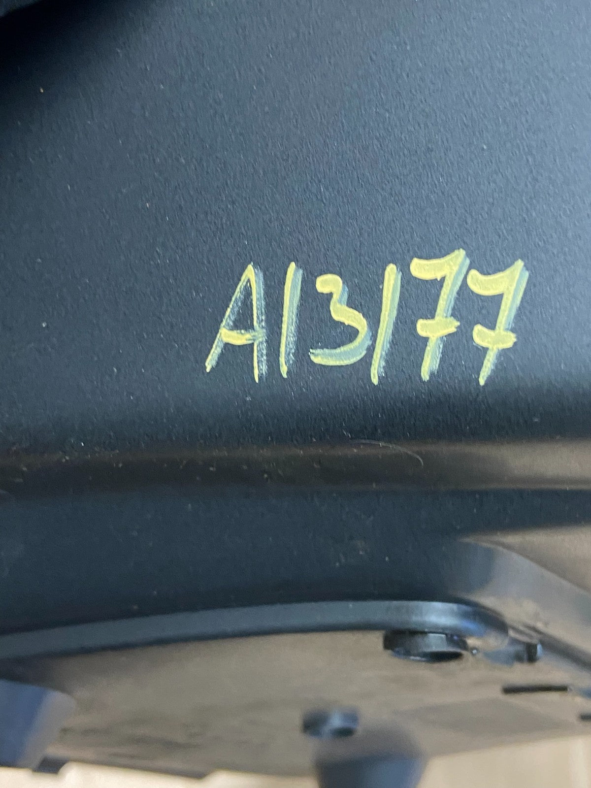 2013 2014 2015 Ford Escape Radio Info Display Screen Bezel Trim AI3177 DG6