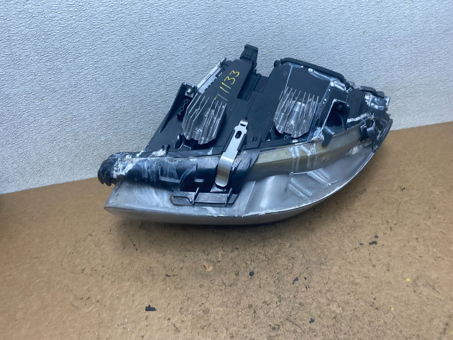 2011-2013 BMW 5 Series F10 Right Passenger Xenon HID AFS Headlight OEM T1133 DW8