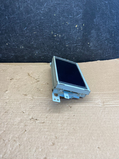 2013 2014 2015 2016 Hyundai Genesis GPS Navigation Display Screen AF2718 DG1