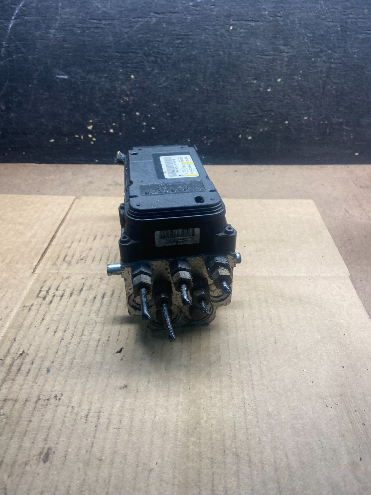 2005 2006 Ford E-150 E150 ABS Anti-Lock Brake Pump Module y4354 DG3