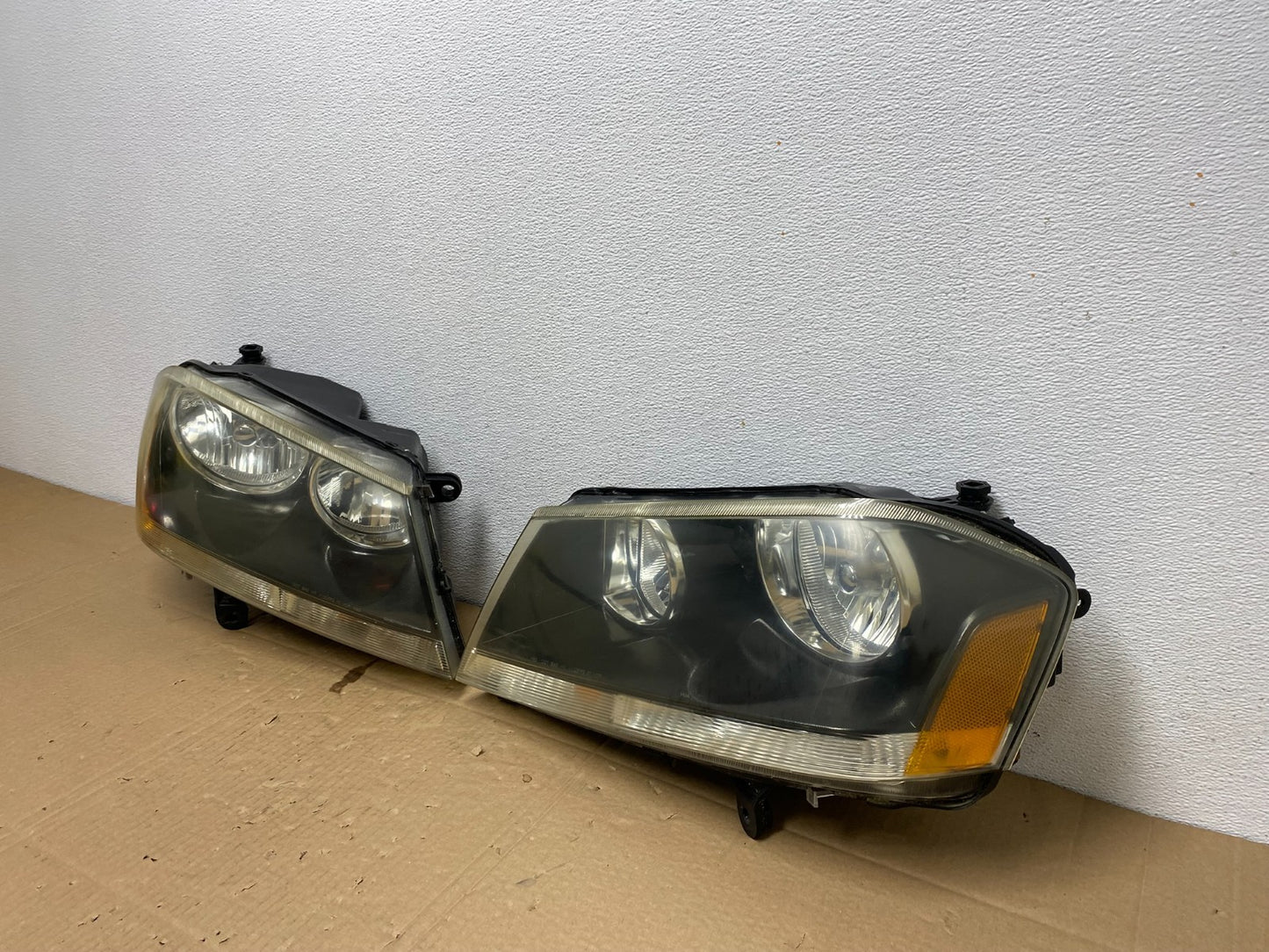 2008 to 2014 Dodge Avenger Left+Right Side Set Black Headlights AC3818 DW1
