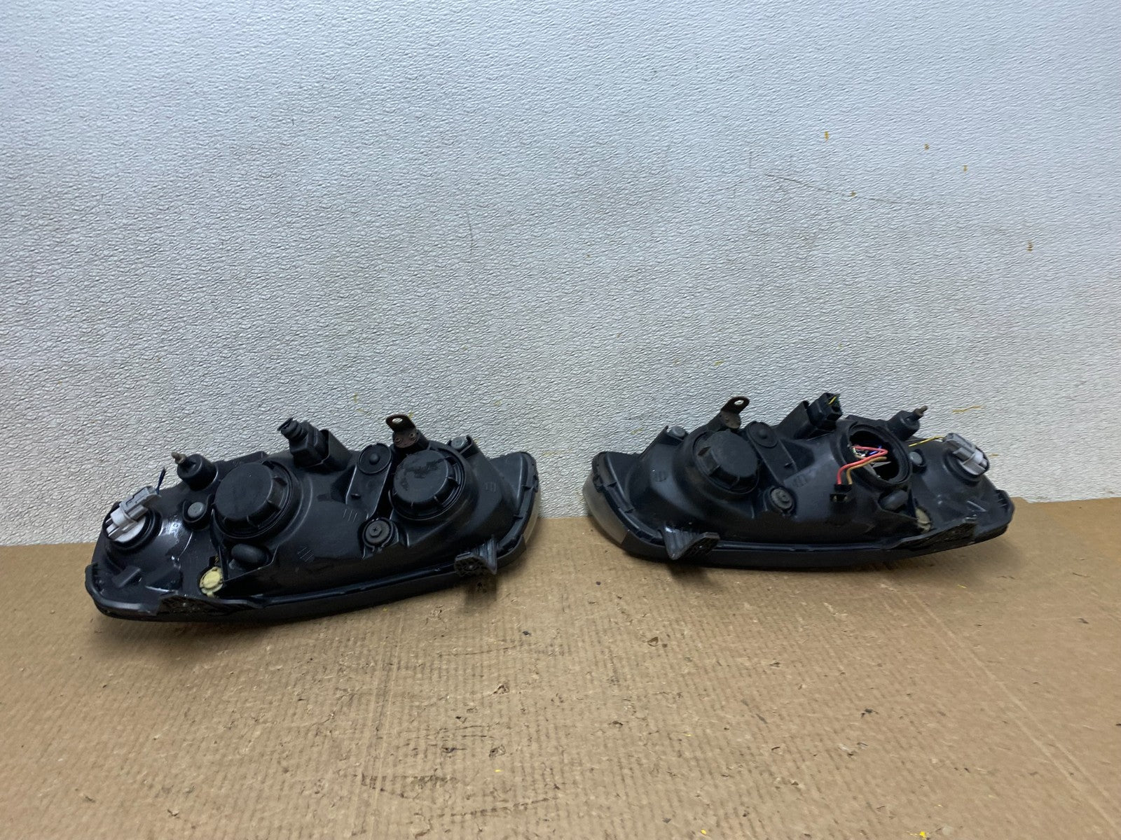 2004 2005 2006 Hyundai Elantra Left+Right Set Halogen Headlights W5325 DW9