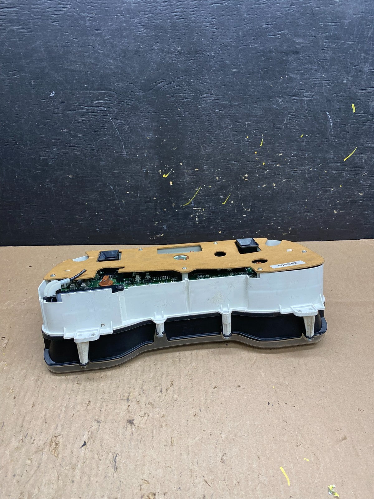 2000 to 2002 Dodge Ram 2500 V10 Instrument Speedometer Gauge Cluster T48335