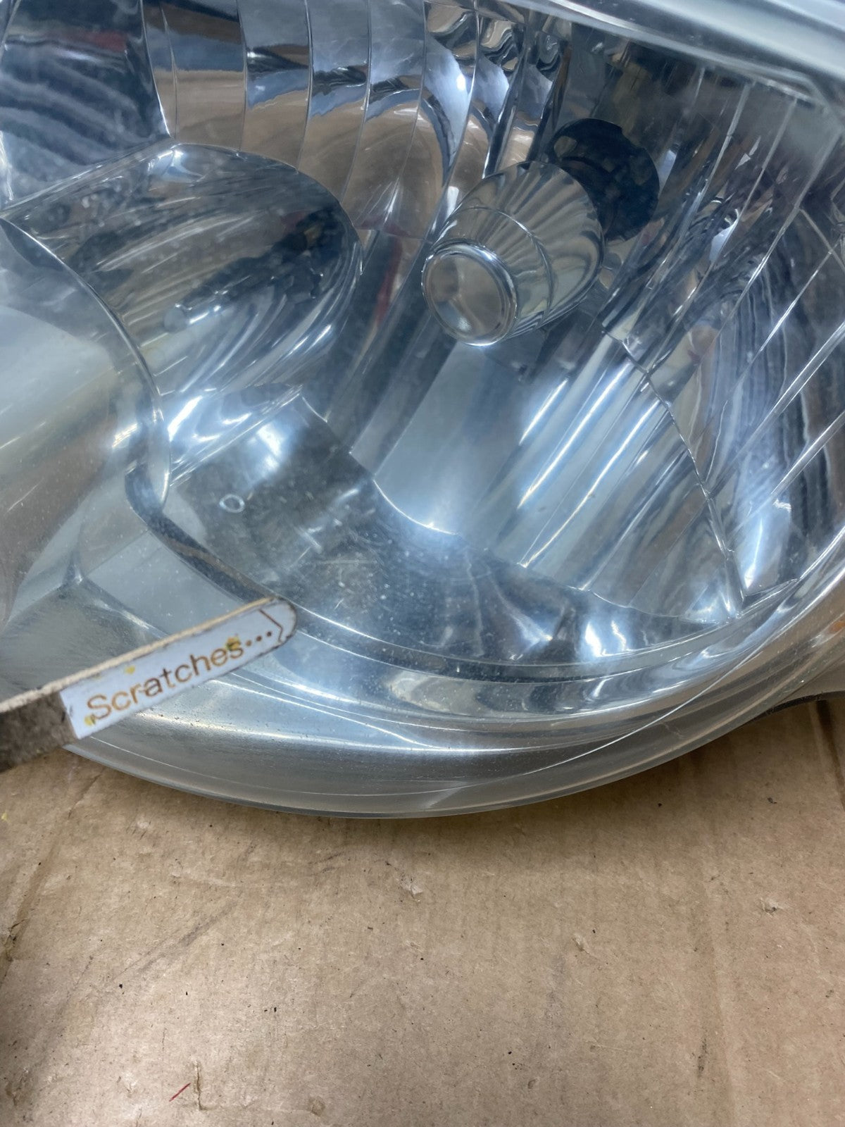 2008 to 2012 Ford Escape Headlights Left+Right Side Set Halogen AI9178 DW4