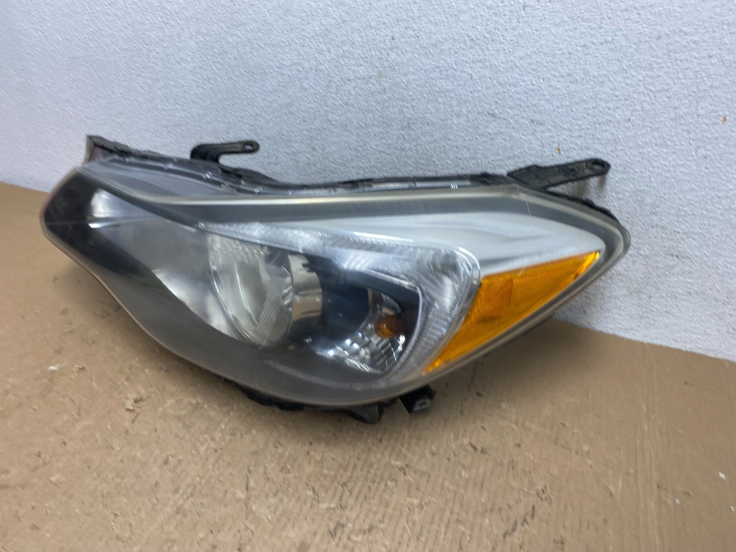 2012-2016 Subaru Impreza Crosstrek Left Driver LH Halogen Headlight AD8807 DW1