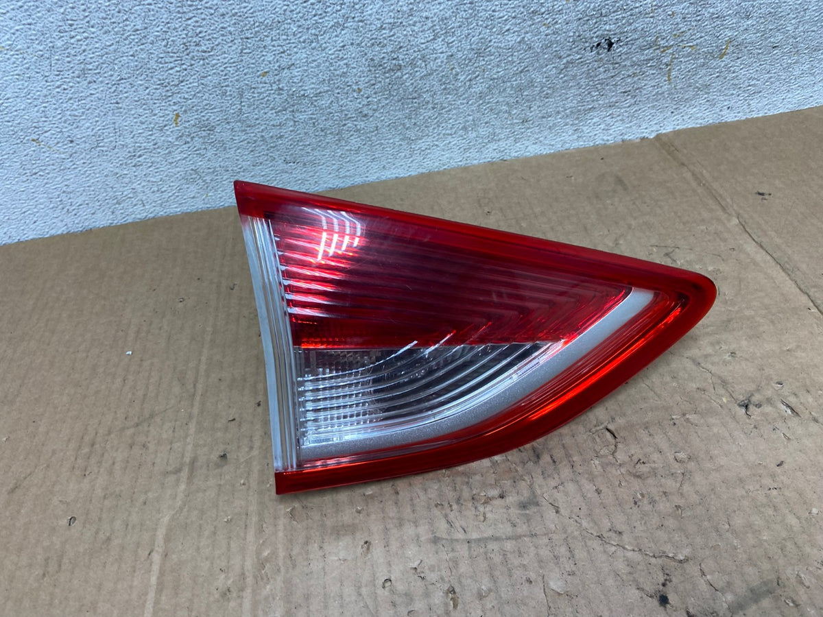2013 to 2016 Ford Escape Left Driver LH Side Inner Tail Light AI5427 LK0