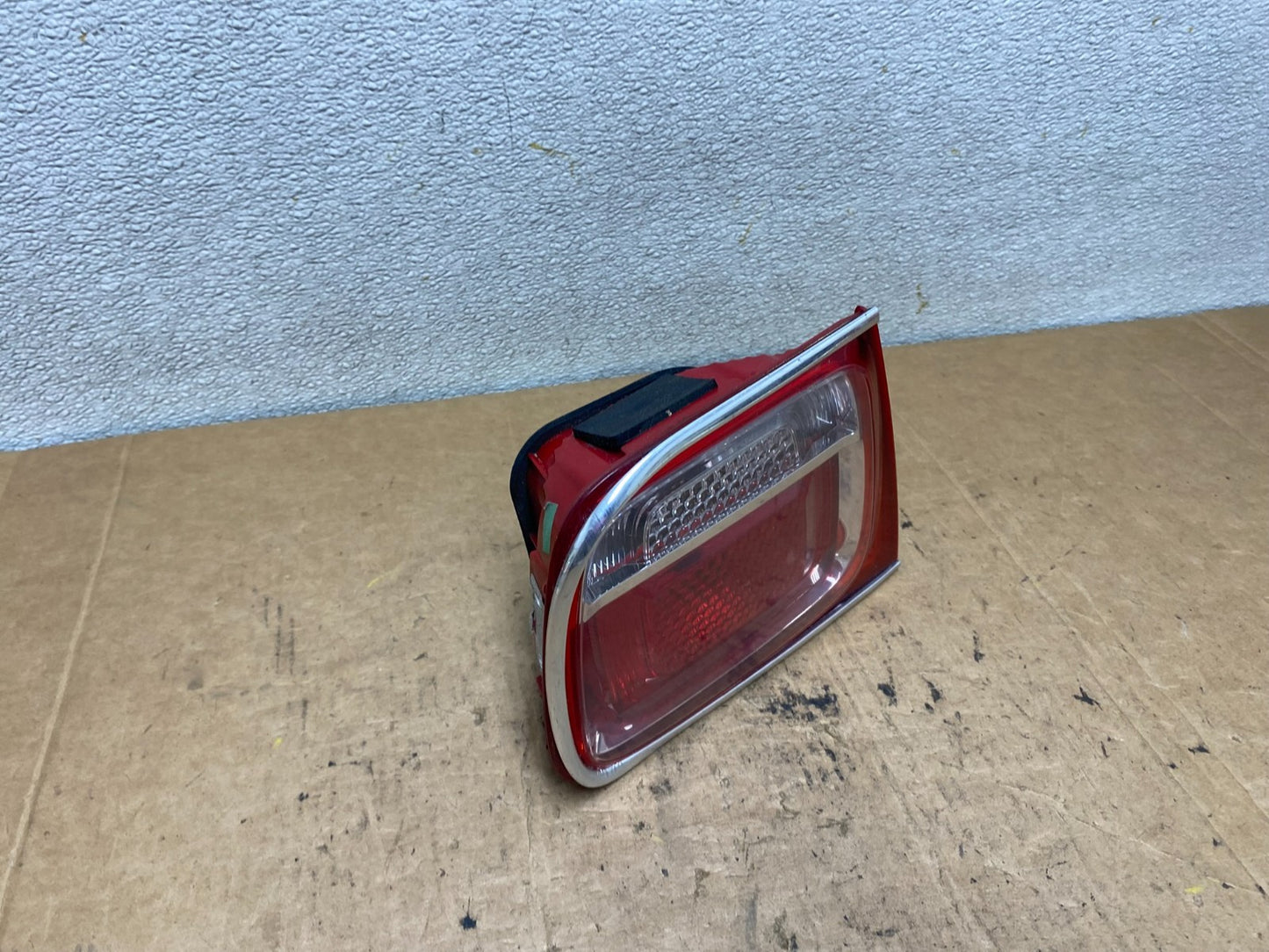 2013-2016 Chevrolet Malibu Left Driver Lh Side Inner Tail Light Oem T3215 DG2