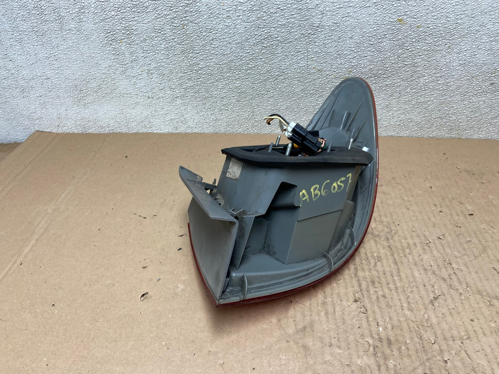 2007 to 2010 Hyundai Elantra Sedan Left Driver Side Tail Light Oem AB6057 LK5
