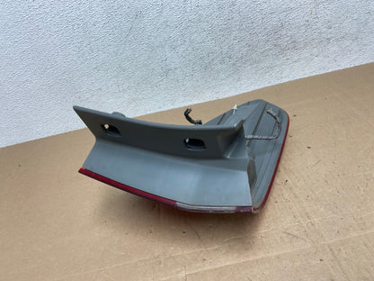 2005 2006 2007 Honda Odyssey Right Passenger RH Side Tail Light AE5030 LK4
