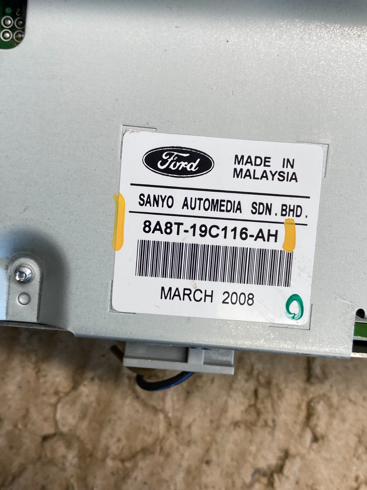 2011-2012 Ford Flex Radio Information Display Screen OEM AC4680 DG5
