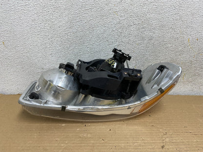 1999 - 2006 GMC Sierra Right Passenger RH Halogen Headlight AH0568 DG7