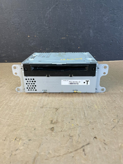 2013 to 2014 Ford Explorer Audio Equipment Radio Receiver AM FM CD AD5921 DW0