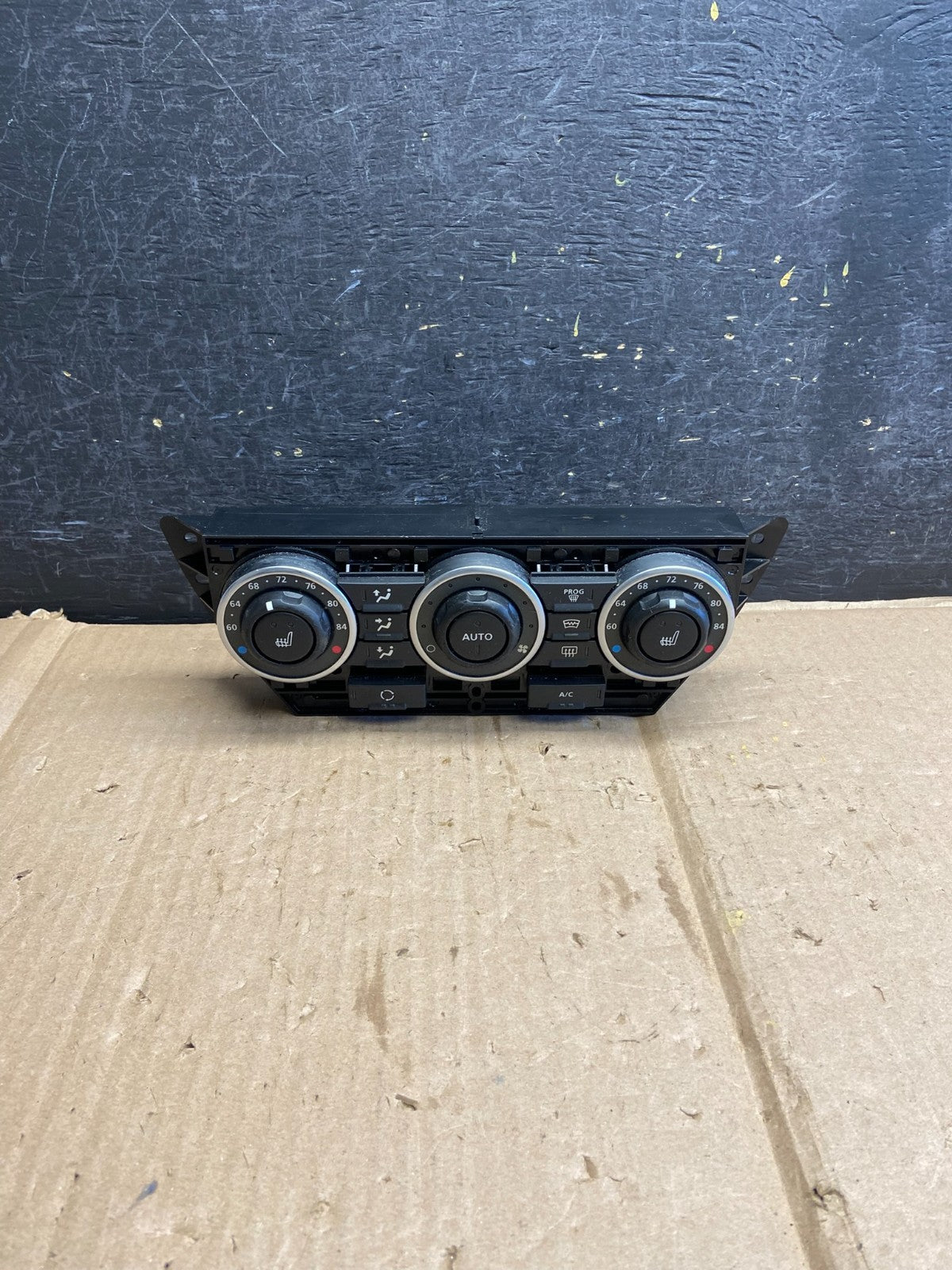 2008 to 2012 Land Rover Lr2 Ac Heater Climate Control AI2728 DG0