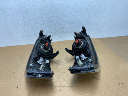 Sedan 2000 2001 Nissan Altima Headlights Left+Right AE4822 DW8