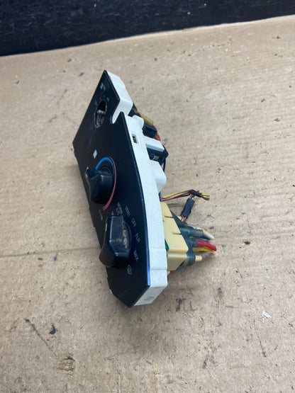1997-2014 Ford Van Econoline E150 E250 Heater Climate Fan Control ah5329 DG3