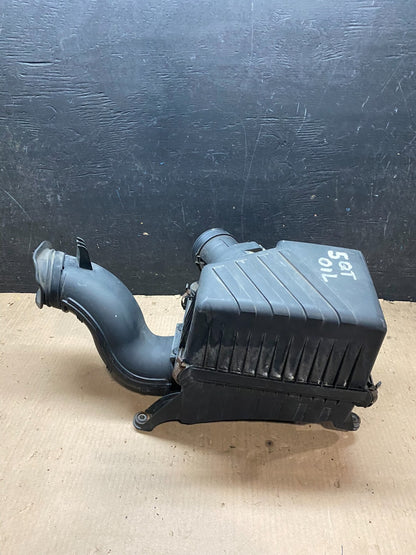 2009 to 2011 Kia Borrego Air Cleaner Filter Box j0625 PS2