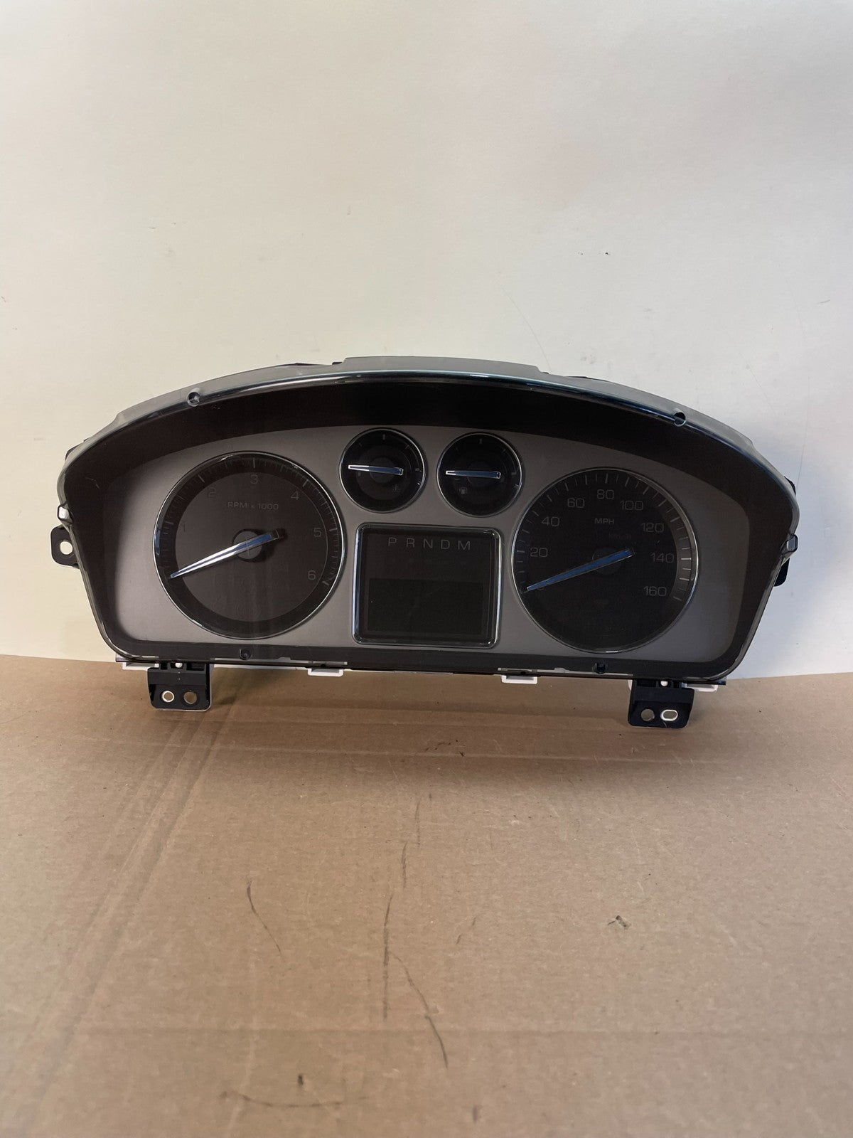 2007 to 2014 Cadillac Escalade Instrument Speedometer Cluster Gauge AJ0889 DW0