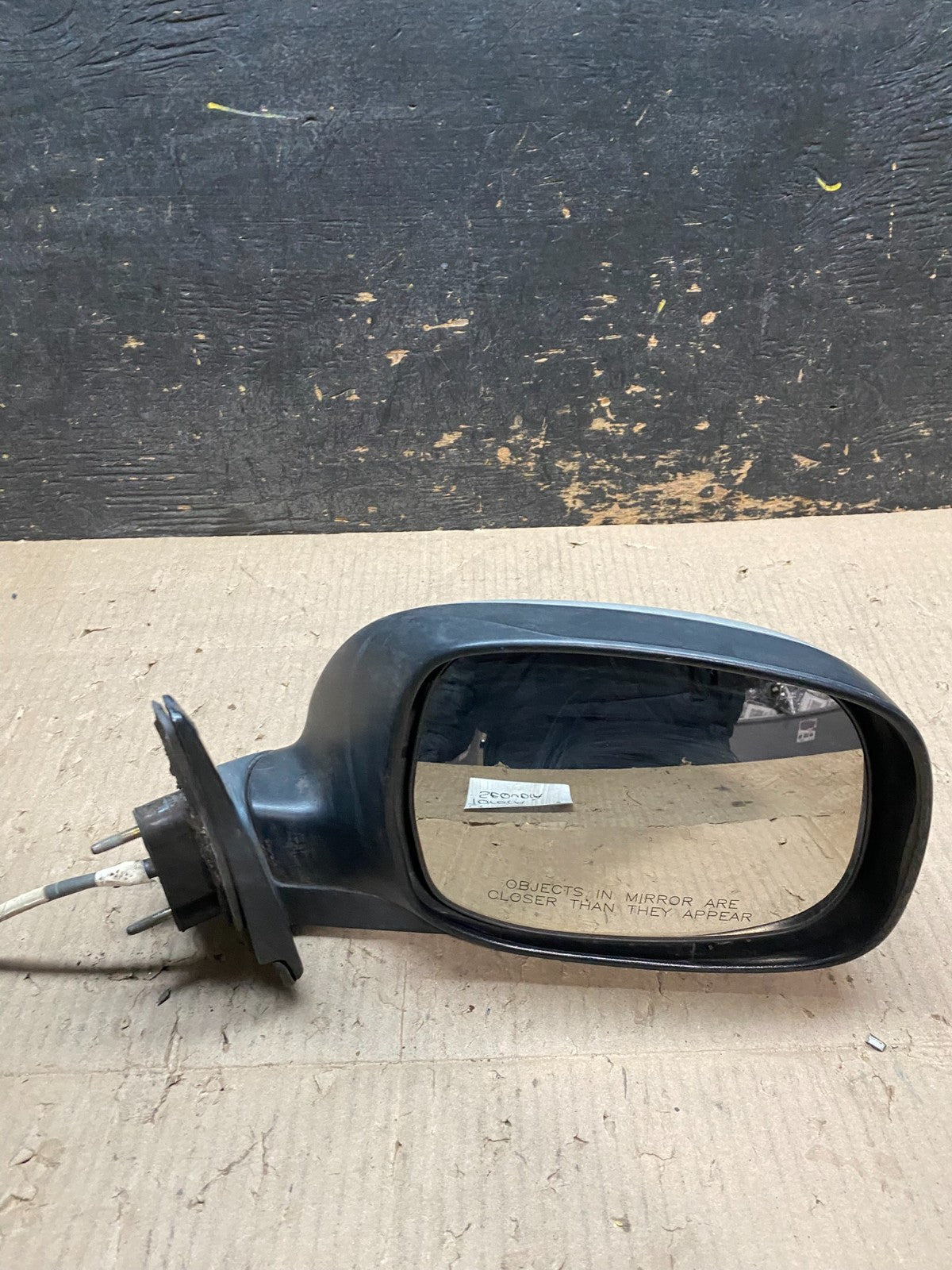 2001 to 2006 Toyota Sequoia Right Passenger View Door Mirror X8009 DG10