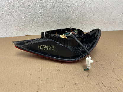 2002 2003 2004 Toyota Camry Left Driver LH Side Tail Light AG7982 LK4