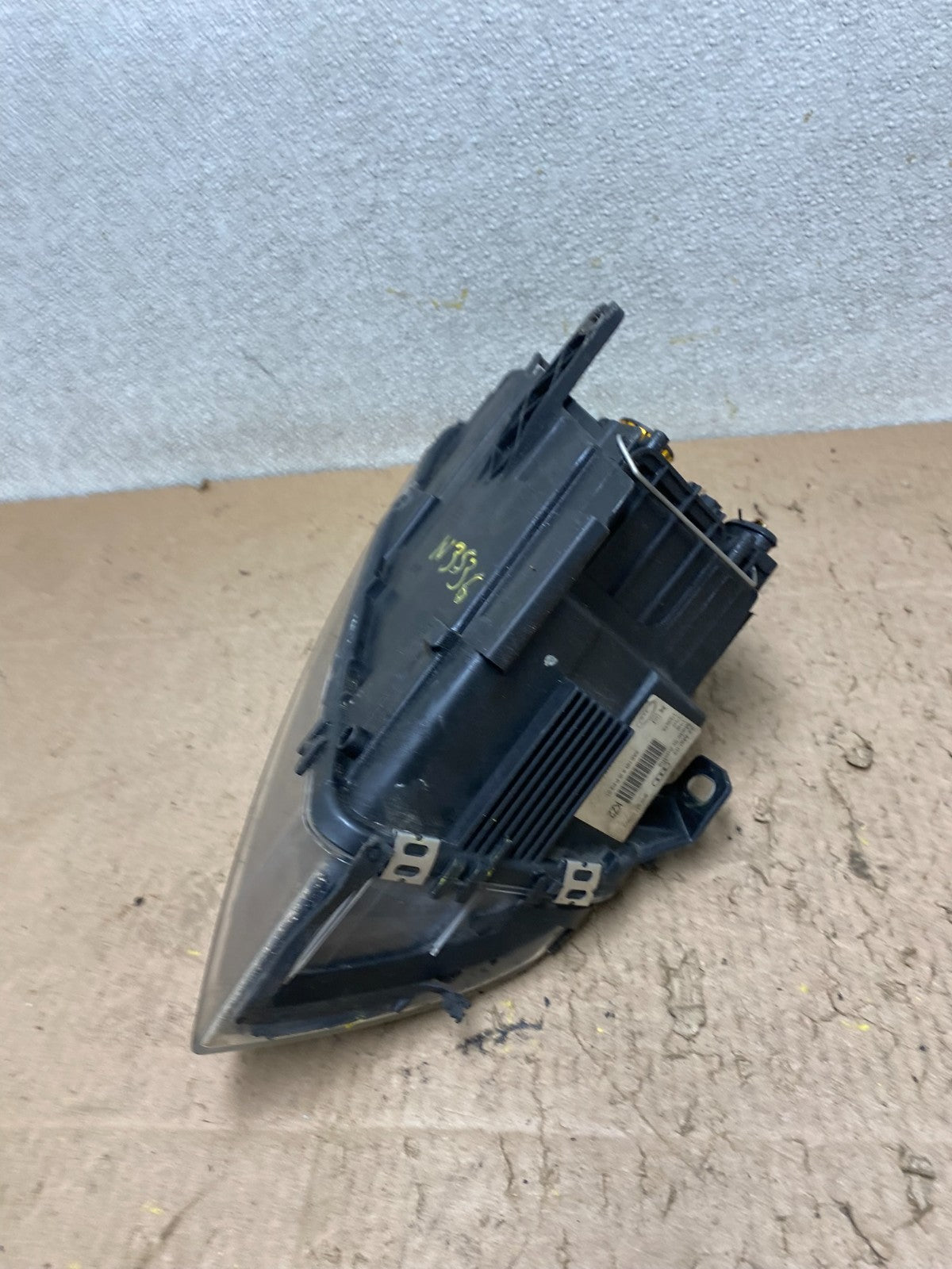 Halogen 2003 to 2006 Audi A4 Convertible Left Drvier LH Headlight W3536 DW7