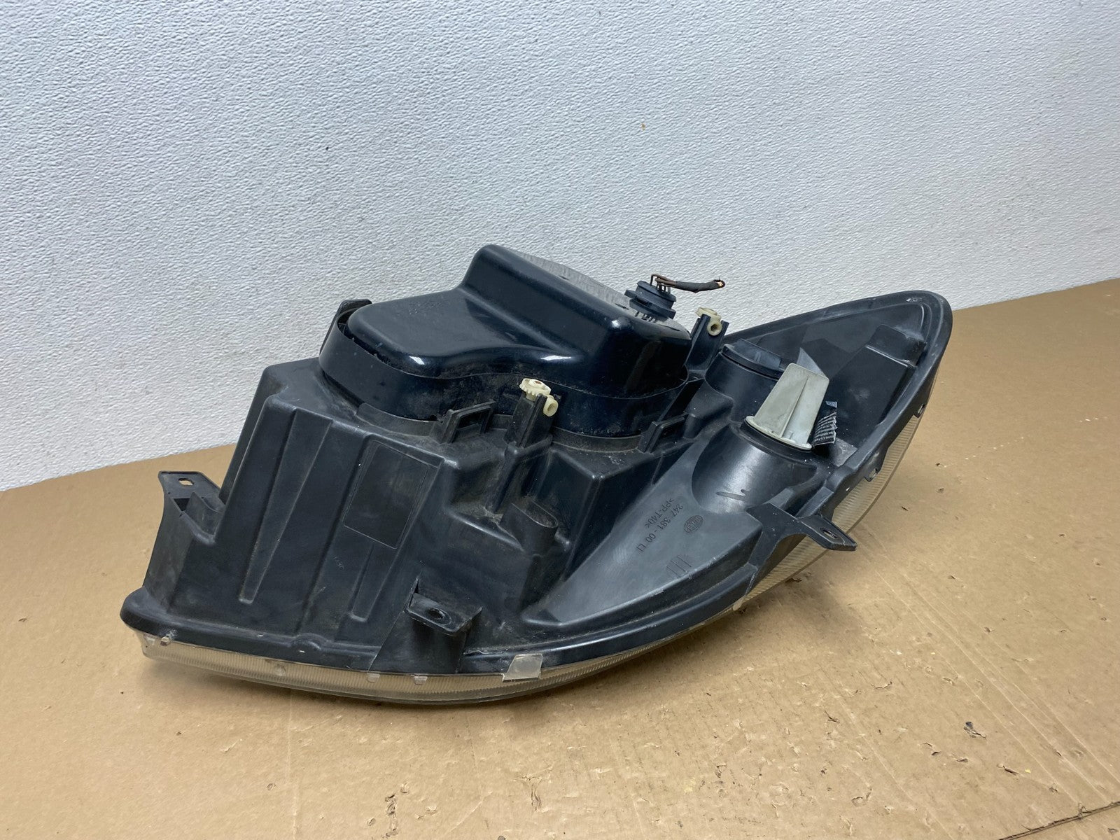 2007 to 2013 Mercedes Sprinter Headlight Left Driver Side Halogen AD2653 DW5
