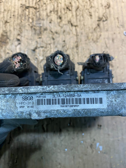 2004 Ford Expedition 5.4L Engine Control Computer Module ECM ECU Y1165 DG3