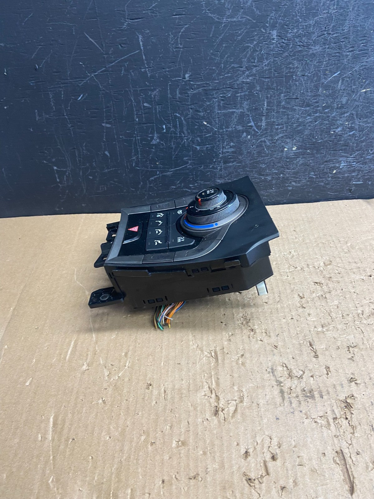 2011 - 2013 Hyundai Elantra Center Heater A/C AC Climate Control Panel AF1528 DG1
