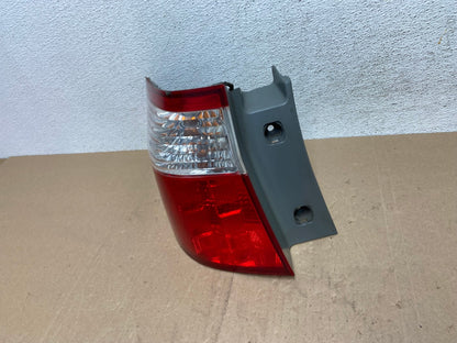 2005 2006 2007 Honda Odyssey Left Driver LH Side Tail Light AE6727 LK1