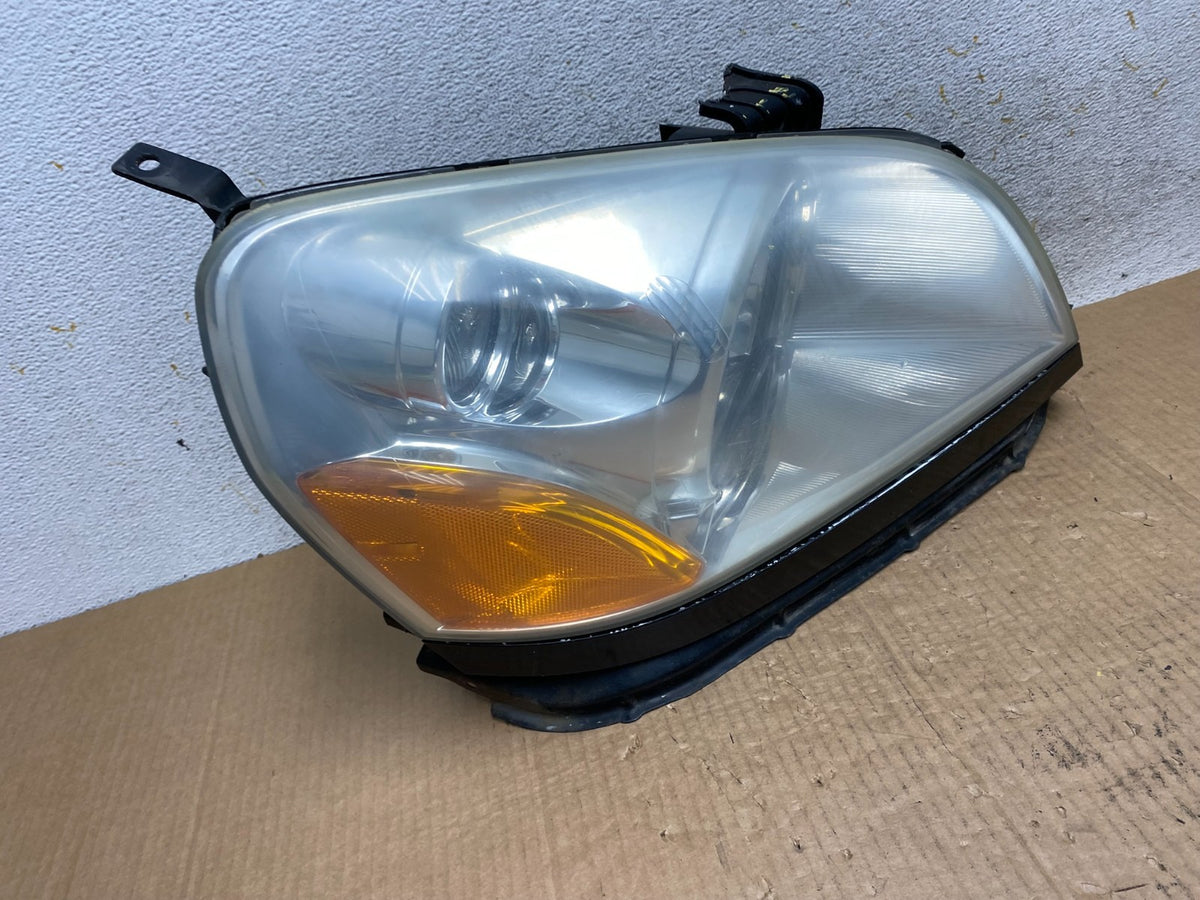 2003 2004 2005 Honda Pilot Right Passenger RH Side Halogen Headlight AI6521 DW2