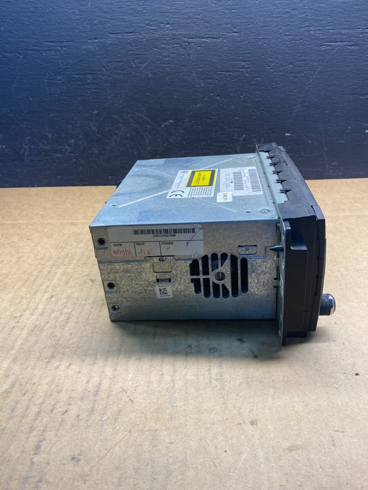 2007 2014 Jeep Dodge Chrysler Screen Display CD Player Satellite Radio AC2782 DG2