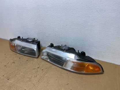 1995 to 2000 Dodge Stratus Left+Right Halogen Headlights AC8119 DW1