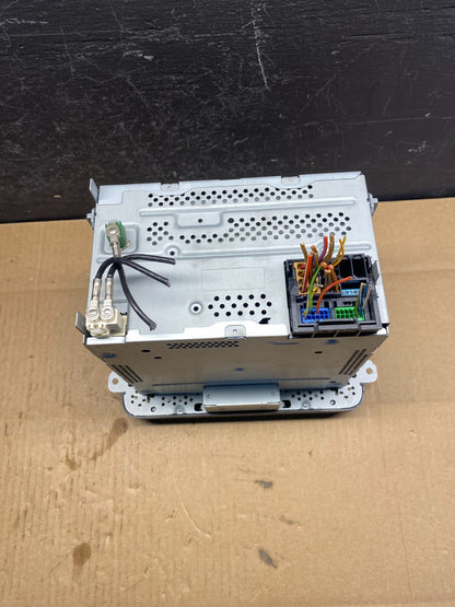 2012 to 2013 Volkswagen Passat Jetta Radio CD Player AM/FM Media AD5053 DG5