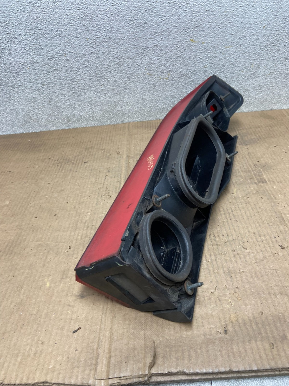 1983 1984 Ford Thunderbird Right Passenger Side Tail Light AA64055