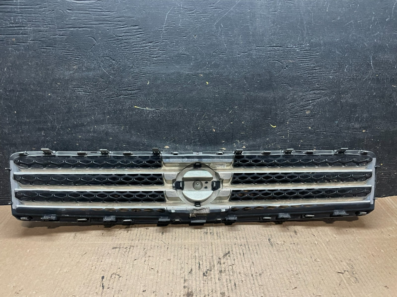 2009 to 2011 Nissan Maxima Front Upper Grill Grille 62070-9N00A Y1209 DG3