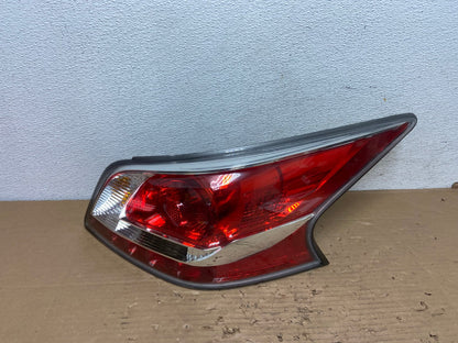 2013 2014 2015 Nissan Altima Right Passenger RH Side Tail Light AD4308 LK0
