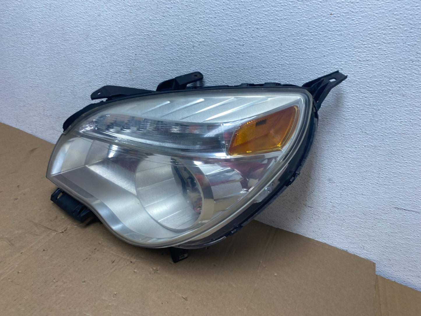 2010-2015 Chevrolet Equinox Halogen Headlight Left Driver LH Side AD7929 DW1