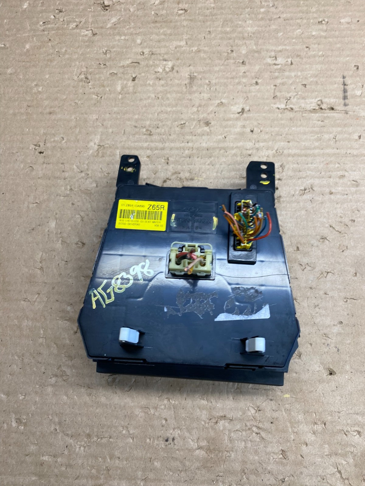 2011 - 2013 Hyundai Elantra Center Heater A/C AC Climate Control Panel ag8398 DG4