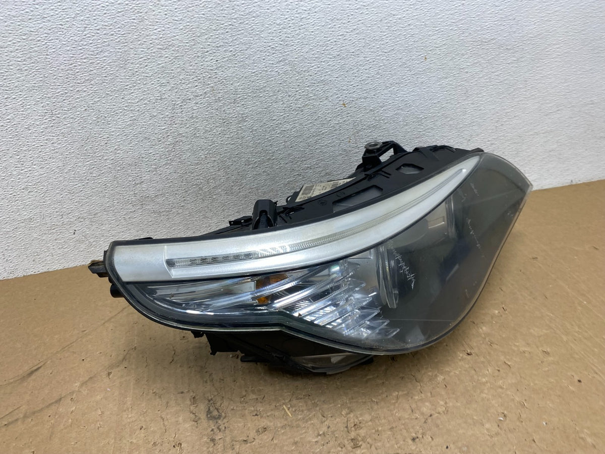 2008 to 2010 Bmw 5 Series 528i Halogen Right Headlight AG1319 DW2