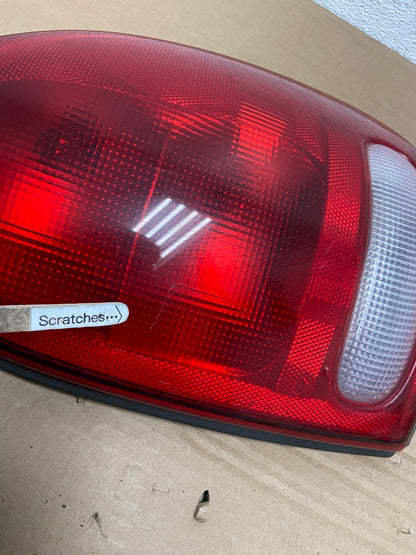 1998 to 2003 Dodge Durango Tail Light Right Passenger RH Side AD4175 LK3
