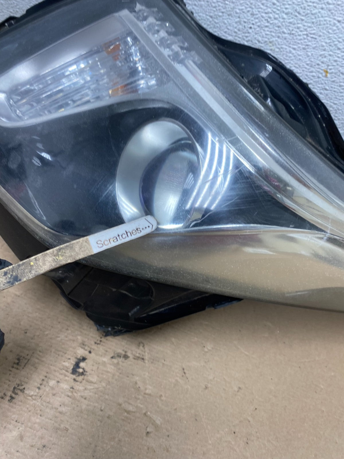 2013 - 2018 Cadillac Ats Right Passenger RH Side Halogen Headlight AF4511 DW3
