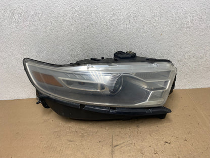2013 to 2019 Ford Taurus Right Passenger RH Side Headlight Halogen AG5552 DW0