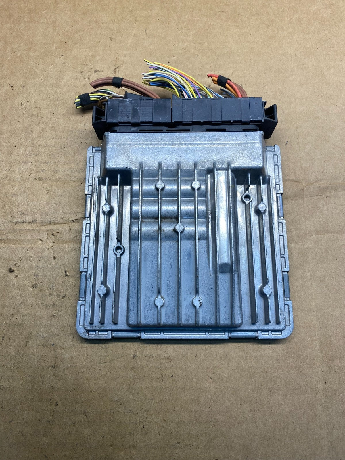 2007 - 2011 BMW 328i 528i E90 ECM ECU Engine Computer 7581123 ad7379 DG1