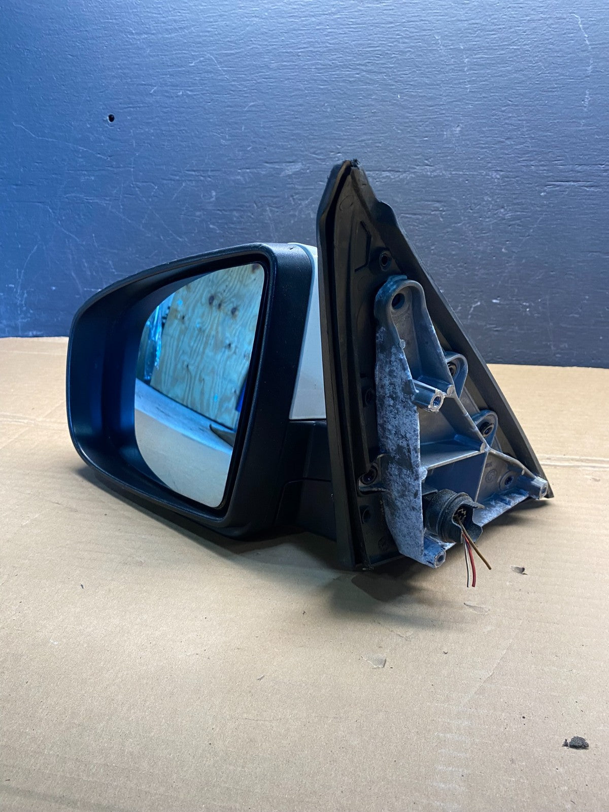 2007 to 2013 BMW X5 Left Driver LH Side View Door Mirror AC8738 DG10