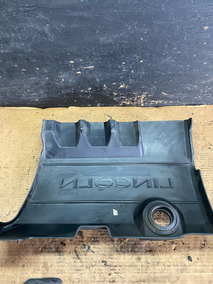 2009 to 2012  Lincoln MKS 3.7L Engine Motor Cover S1196 DG5