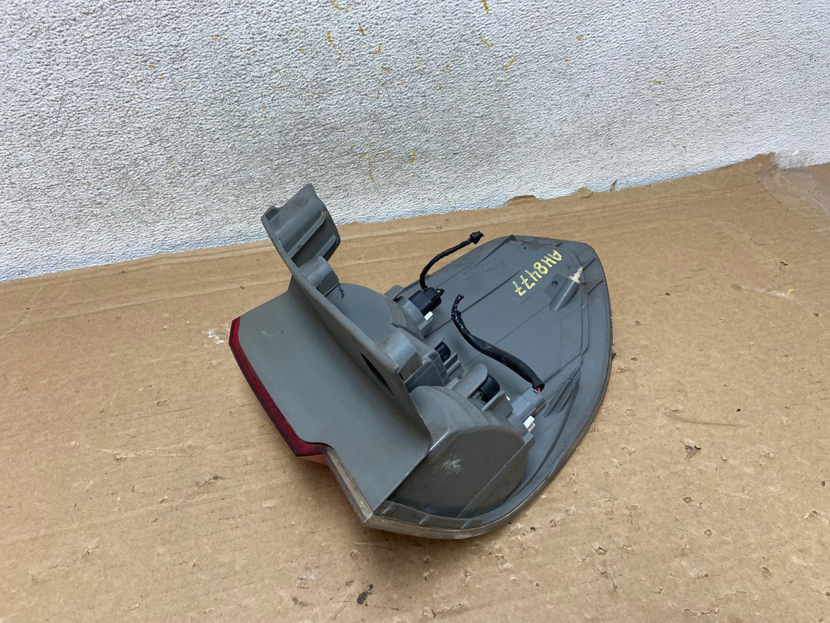 2008 2009 2010 Honda Odyssey Left Driver LH Side Tail Light AH8477 LK5