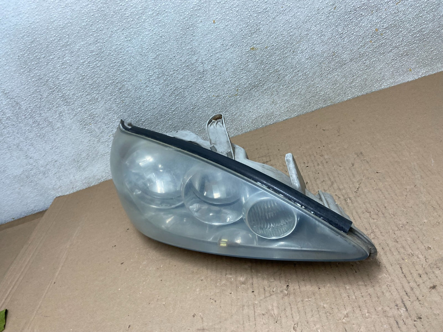 2005 to 2006 Toyota Camry Right Passenger RH Halogen Headlight Oem AB6017 DW1