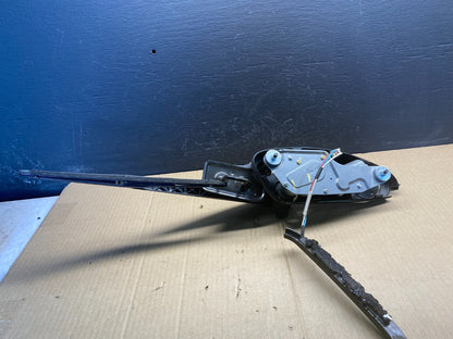 2011-2013 Jeep Grand Cherokee Tailgate Back Door Rear Wiper Motor Wiper AC0867 D1