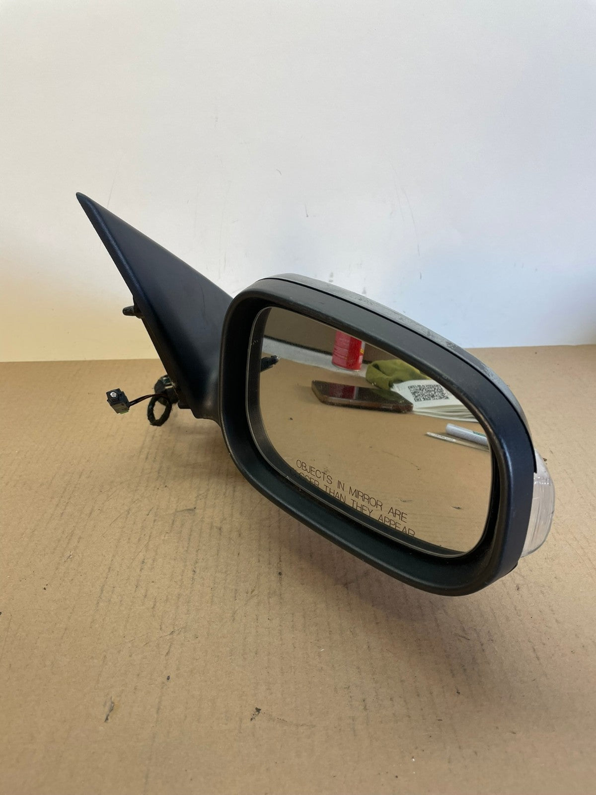 2007 to 2011 Volvo S80 Right Passenger View Door Mirror CAMERA AI4122 LK2